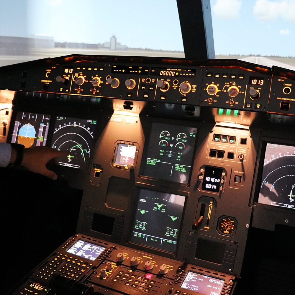 Airbus A320 Cockpit.